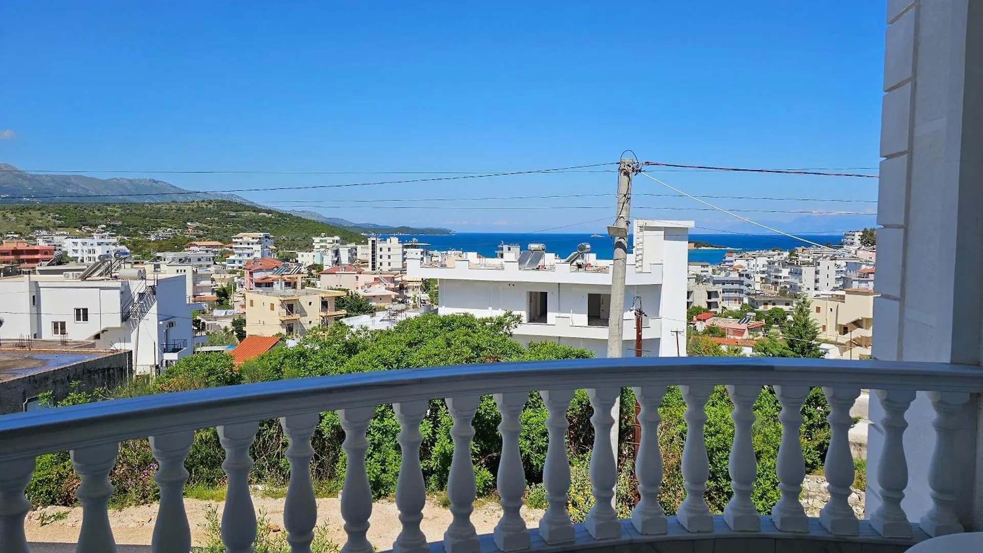 Villa A & A Εξαμίλιο 0*,  Αλβανία