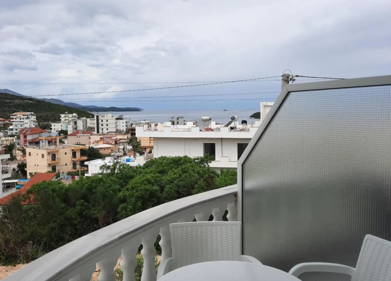 Villa A & A Εξαμίλιο Πανσιόν